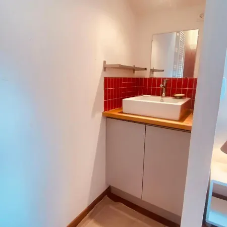Charming And Spacious 140 M House * 居让梅斯特拉