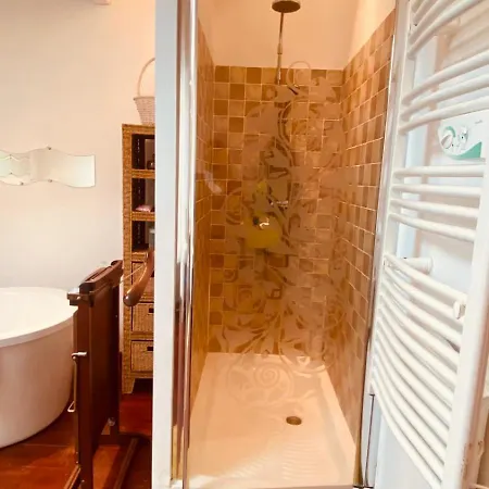 Charming And Spacious 140 M House * 居让梅斯特拉