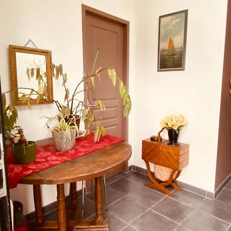 Charming And Spacious 140 M House *