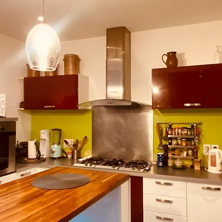 Charming And Spacious 140 M House *