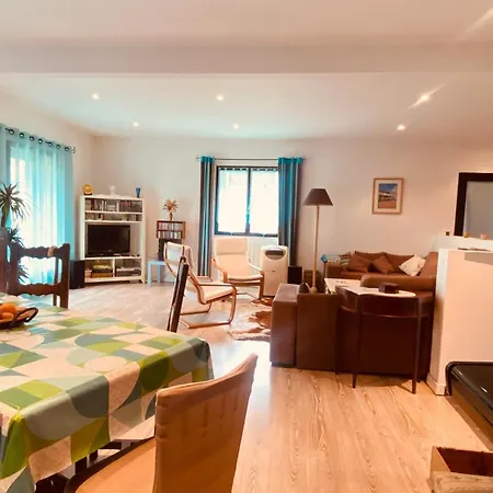Charming And Spacious 140 M House * 居让梅斯特拉